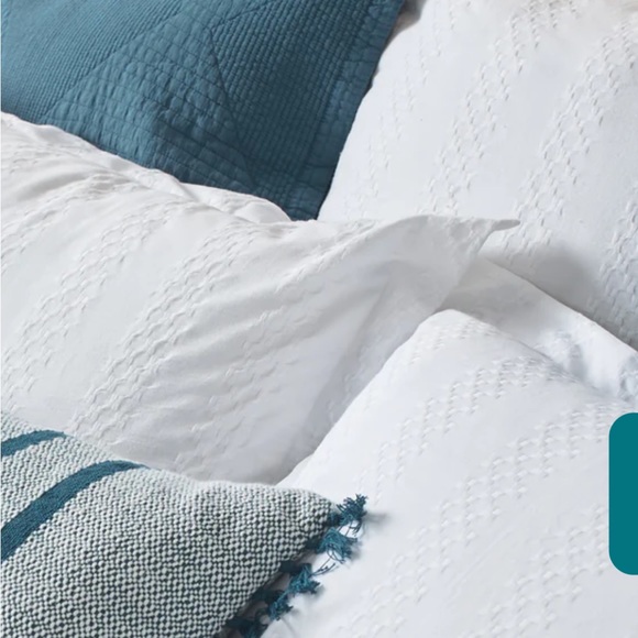 2 / CAROL & FRANK Keller White Euro Sham - Picture 2 of 5